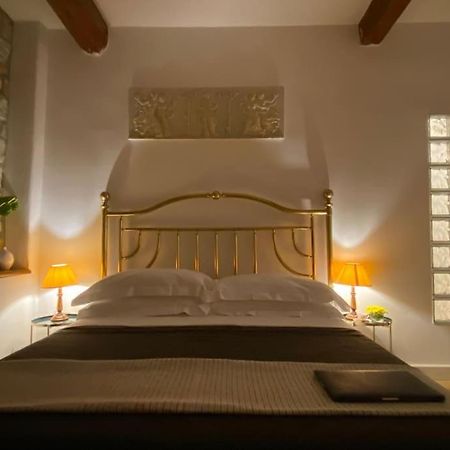 San Lorenzo Apartment In Red Firenze Kültér fotó